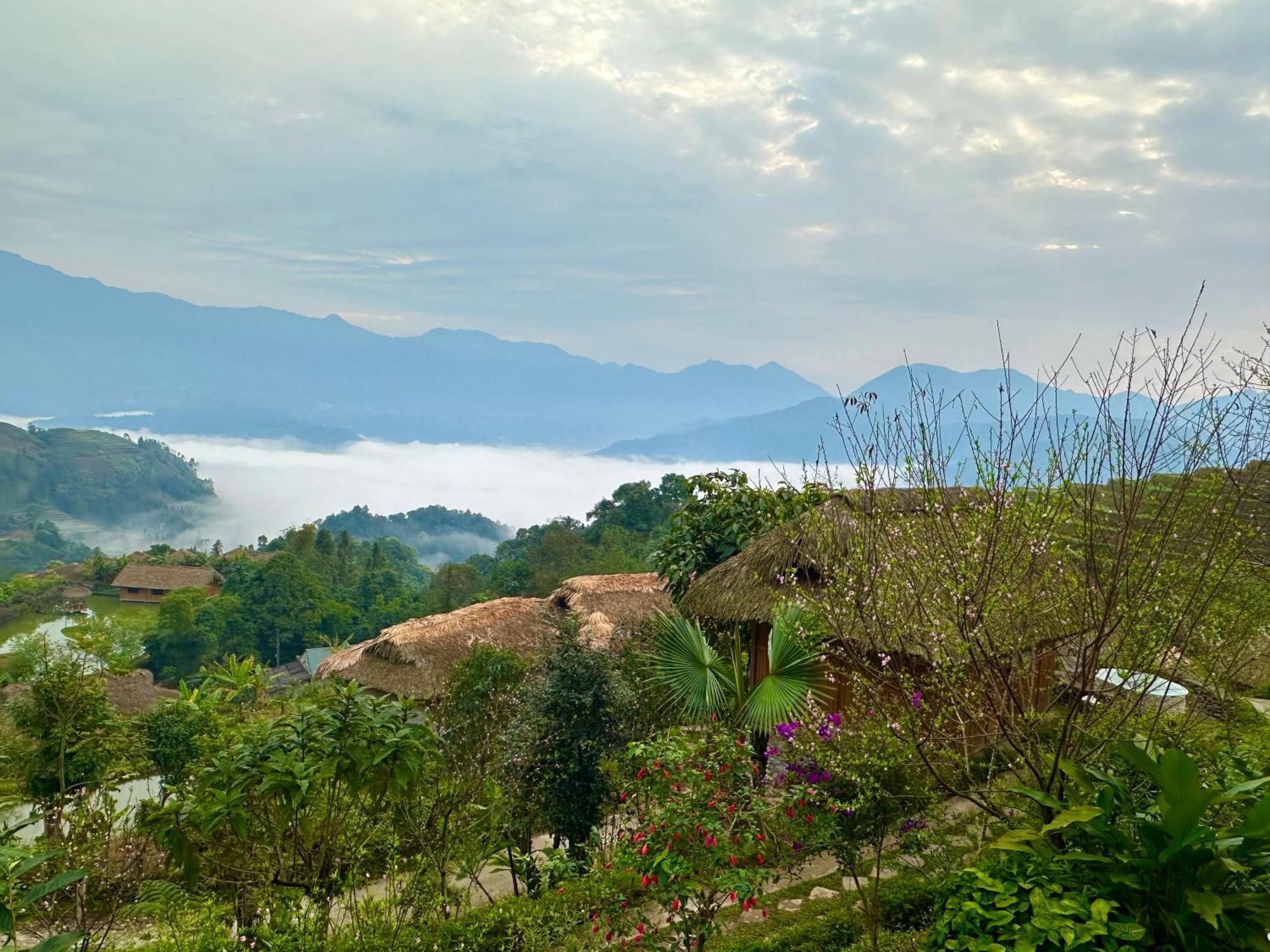 Bungalow Hoang Su Phi Hotel Exterior photo